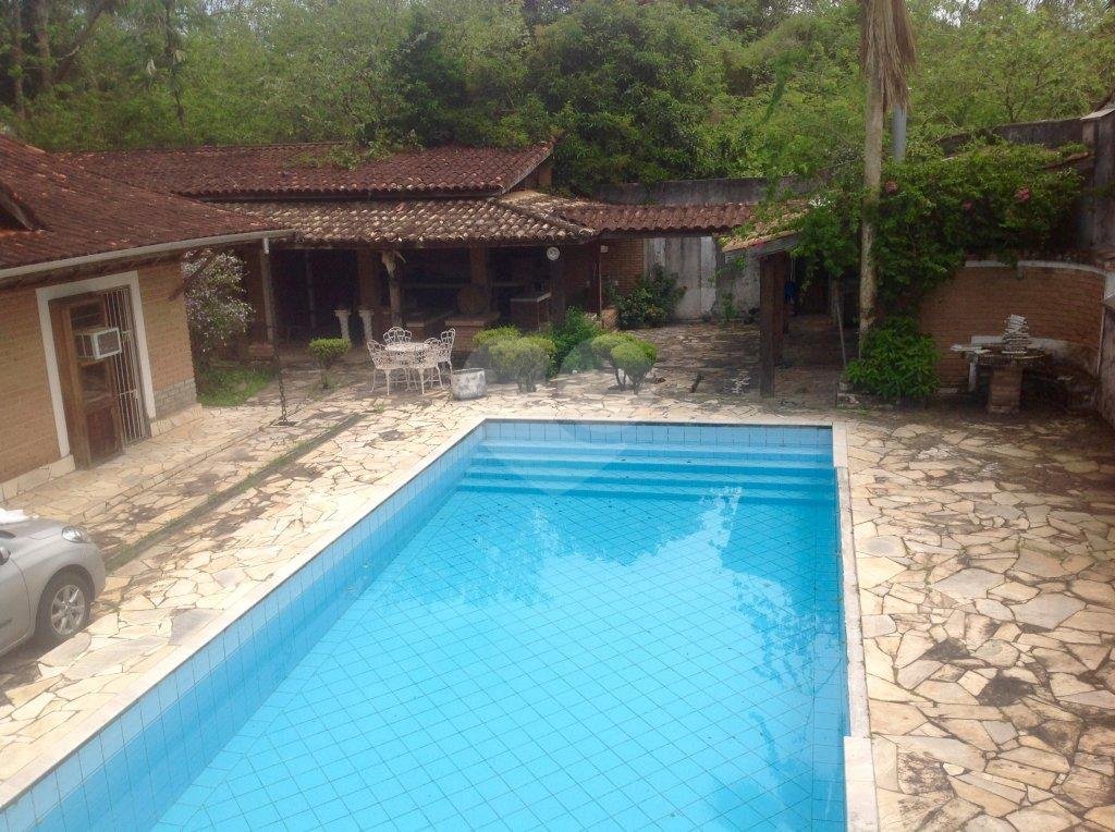 CASA em MASSAGUAÇU