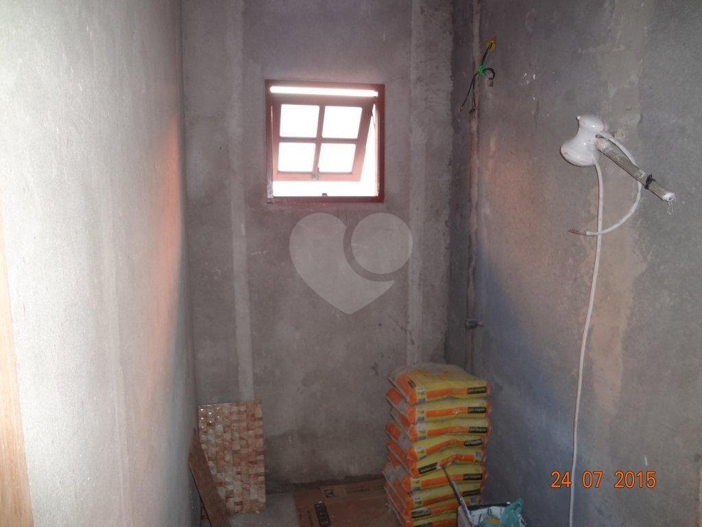 SOBRADO em VILA MAZZEI
