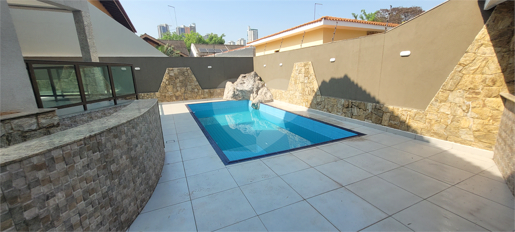 Sobrado de alto padrão com piscina e sauna no Jardim França