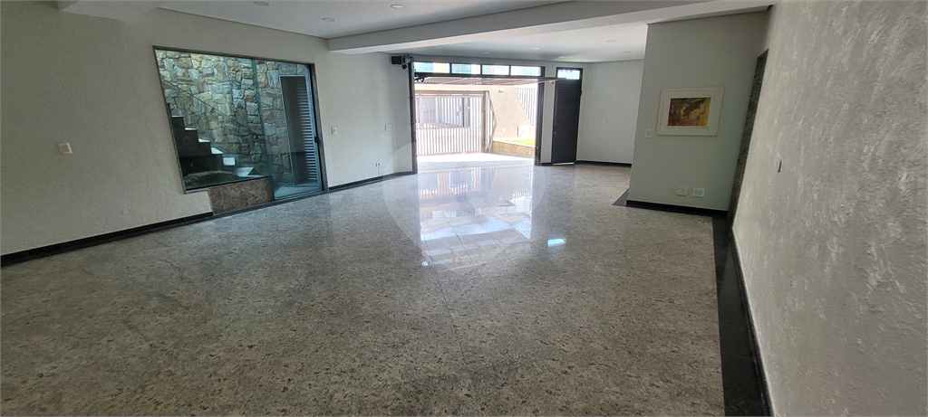 Sobrado de alto padrão com piscina e sauna no Jardim França