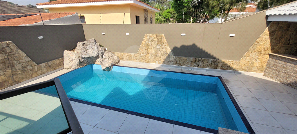 Sobrado de alto padrão com piscina e sauna no Jardim França