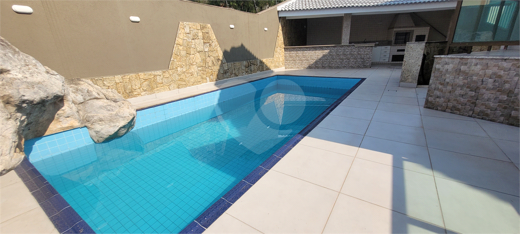 Sobrado de alto padrão com piscina e sauna no Jardim França