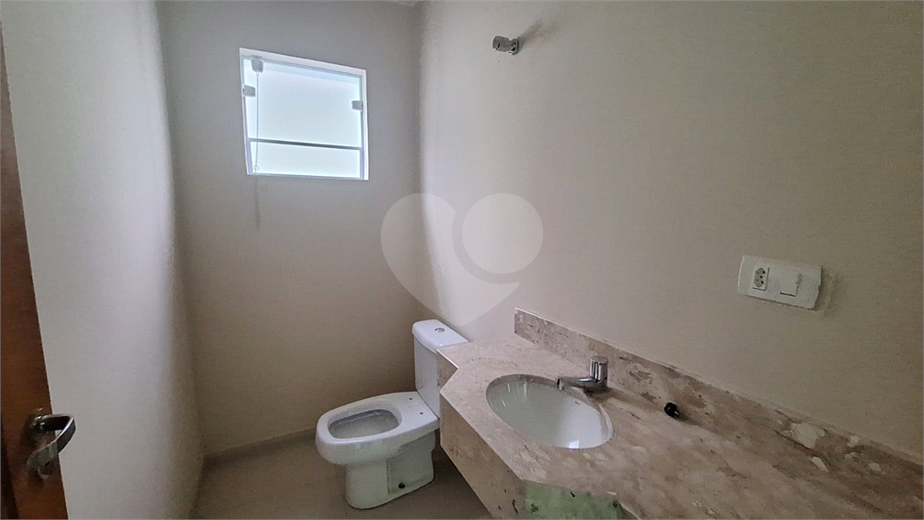SOBRADO 3 DORMS (1 SUÍTE) E 6 VAGAS DE GARAGEM 225m² NA VILA NOVA MAZZEI