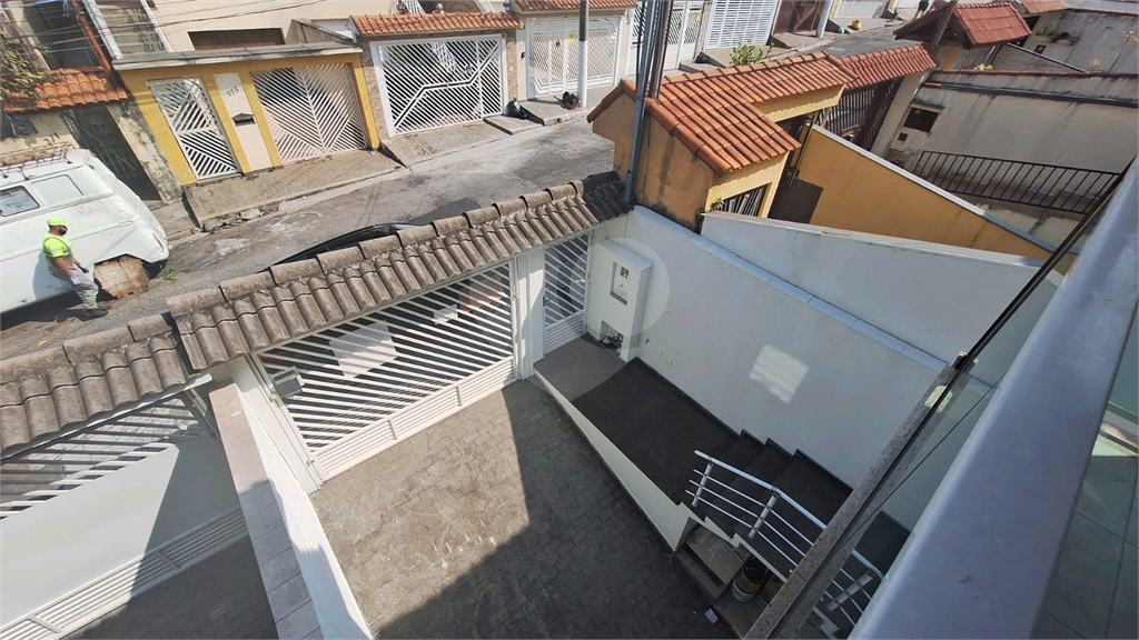 SOBRADO 3 DORMS (1 SUÍTE) E 6 VAGAS DE GARAGEM 225m² NA VILA NOVA MAZZEI