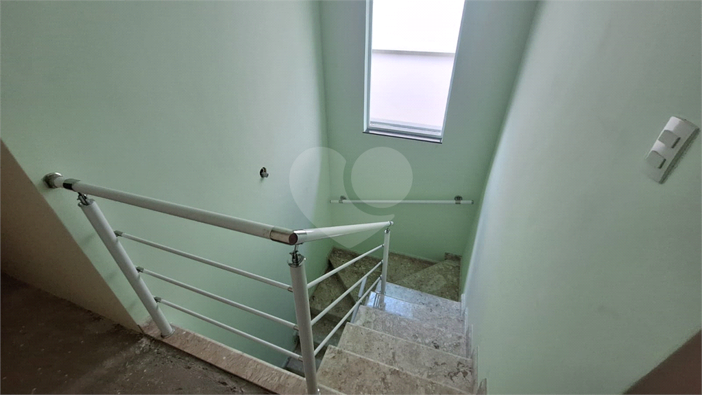 SOBRADO 3 DORMS (1 SUÍTE) E 6 VAGAS DE GARAGEM 225m² NA VILA NOVA MAZZEI