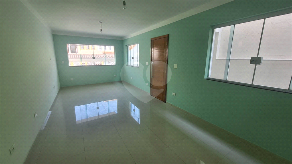 SOBRADO 3 DORMS (1 SUÍTE) E 6 VAGAS DE GARAGEM 225m² NA VILA NOVA MAZZEI