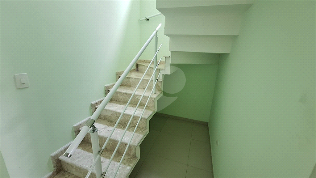 SOBRADO 3 DORMS (1 SUÍTE) E 6 VAGAS DE GARAGEM 225m² NA VILA NOVA MAZZEI