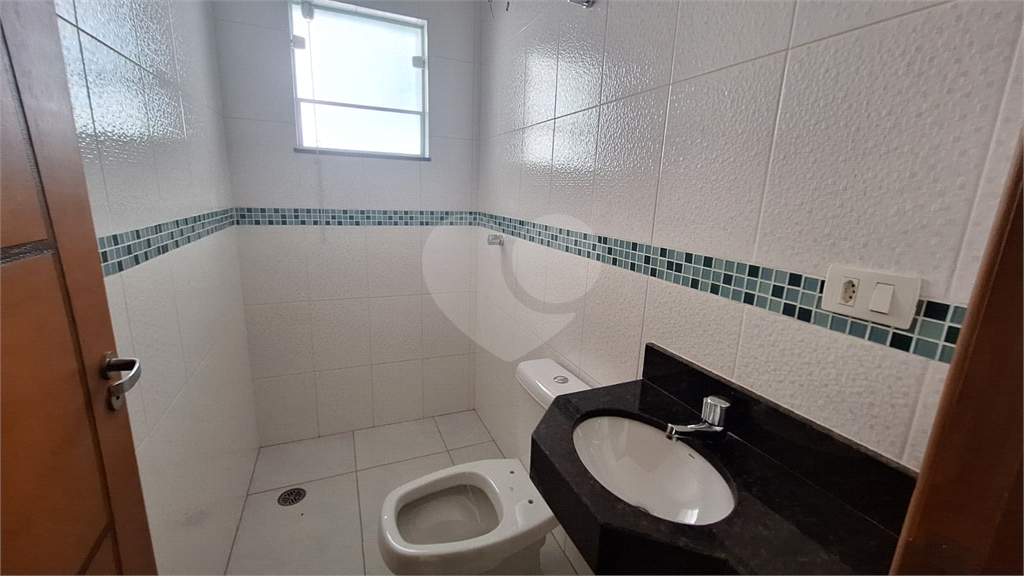 SOBRADO 3 DORMS (1 SUÍTE) E 6 VAGAS DE GARAGEM 225m² NA VILA NOVA MAZZEI