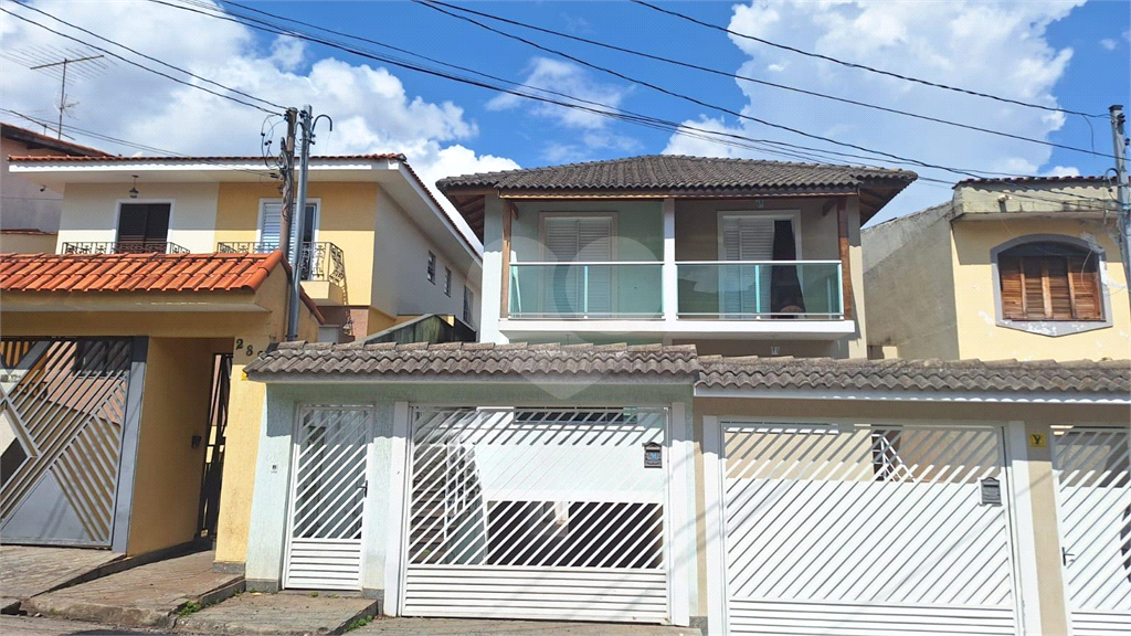 SOBRADO 3 DORMS (1 SUÍTE) E 6 VAGAS DE GARAGEM 225m² NA VILA NOVA MAZZEI