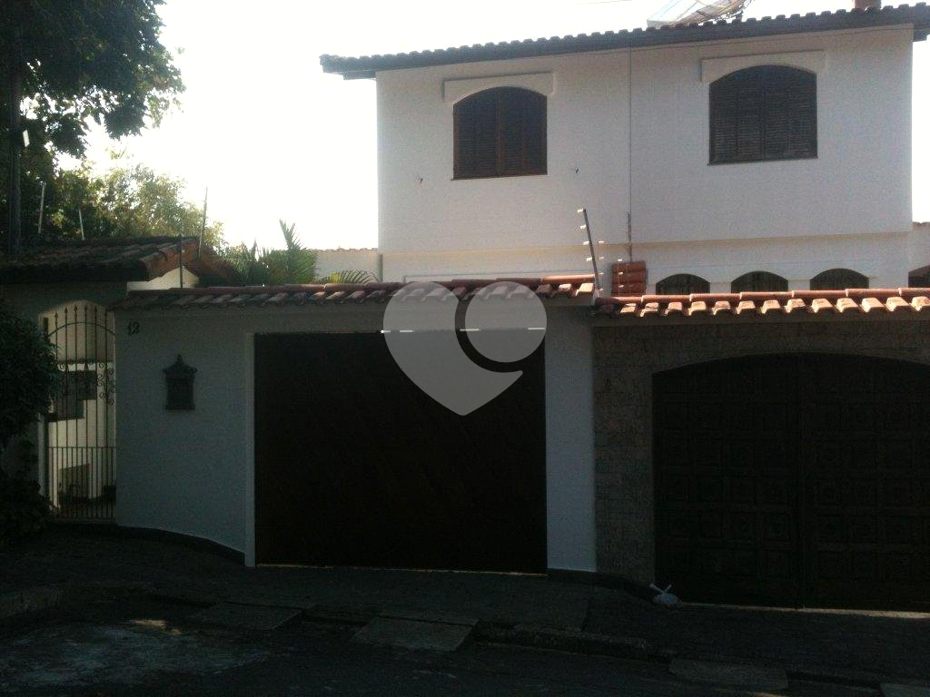 CASA em VILA IRMÃOS ARNONI