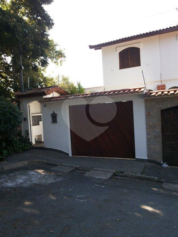 CASA em VILA IRMÃOS ARNONI