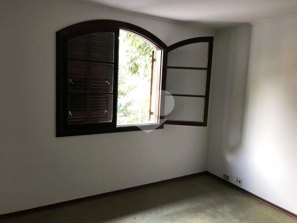 CASA em VILA IRMÃOS ARNONI