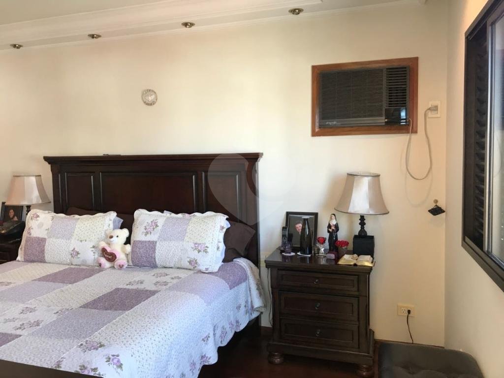 Belíssima Casa de Alto Padrão no Jardim França!