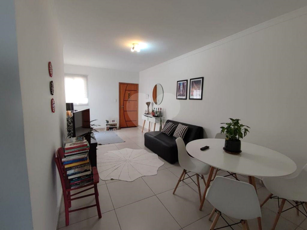 APARTAMENTO em SANTANA