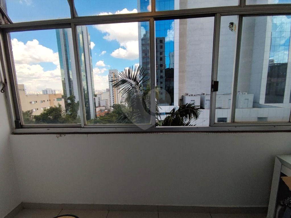 APARTAMENTO em SANTANA