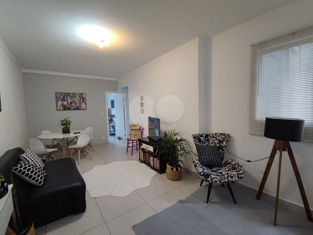 APARTAMENTO em SANTANA