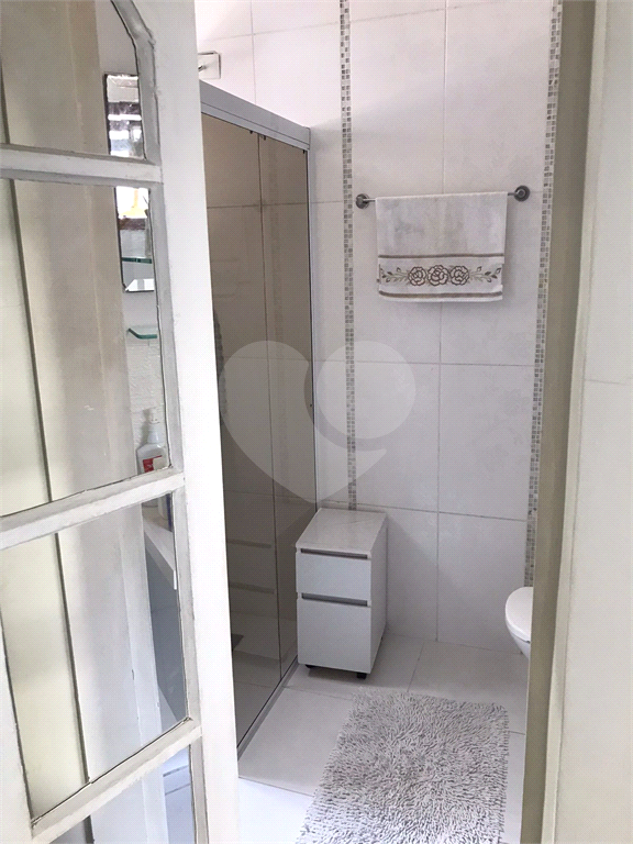 Sobrado com 04 Dormitórios por R$ 900.000,00