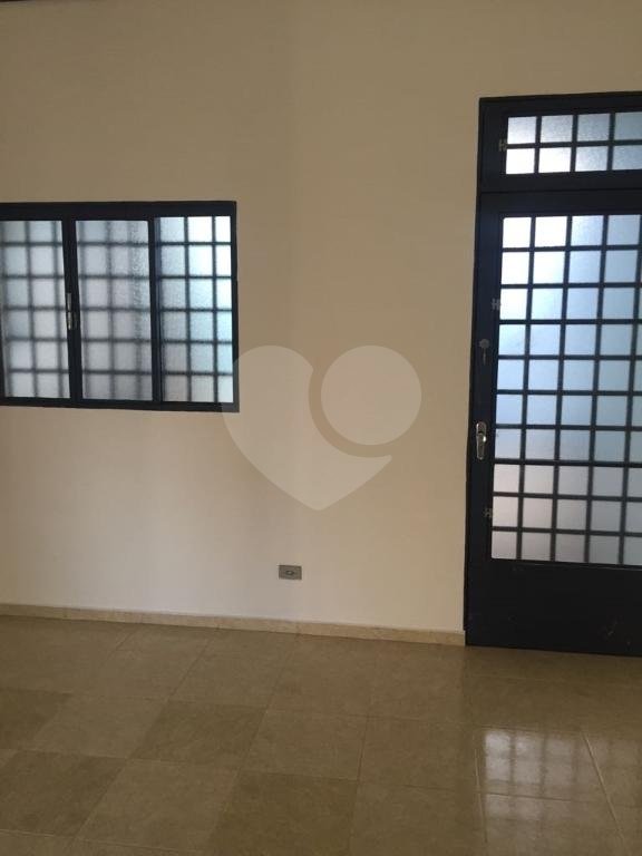 Sobrado à venda com 4 quartos, 220m² - Foto 4