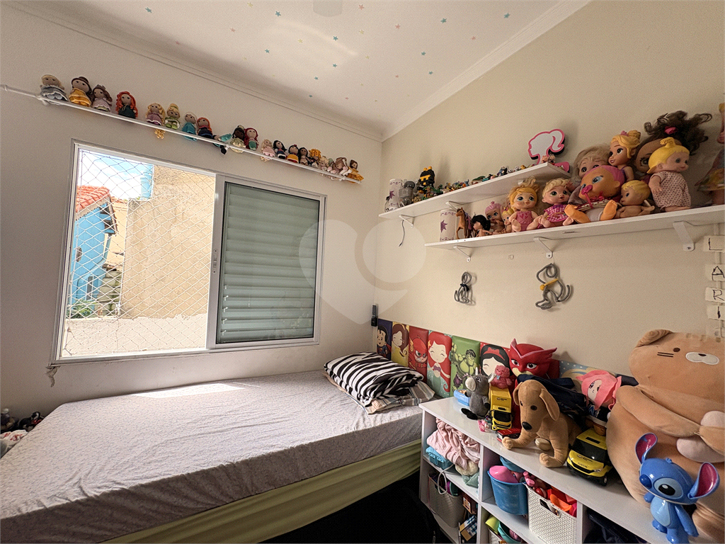 Sobrado novo em condomínio fechado na Água Fria