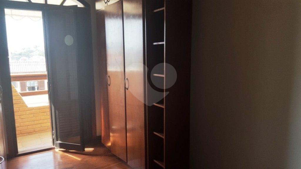 Sobrado à venda com 3 quartos, 210m² - Foto 11