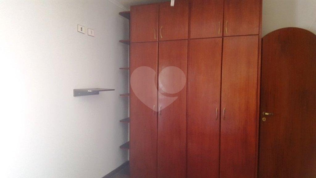 Sobrado à venda com 3 quartos, 210m² - Foto 14