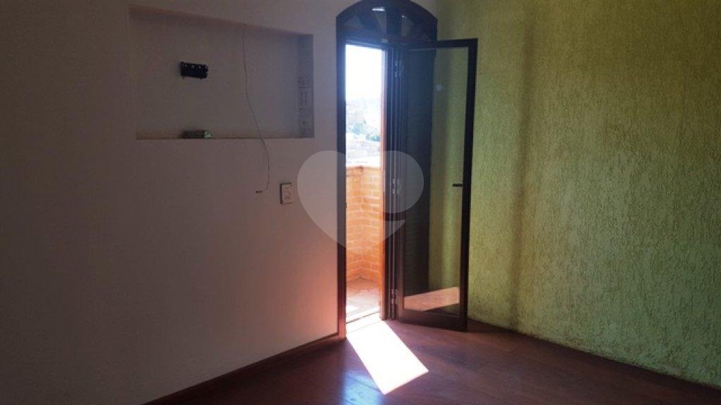 Sobrado à venda com 3 quartos, 210m² - Foto 19