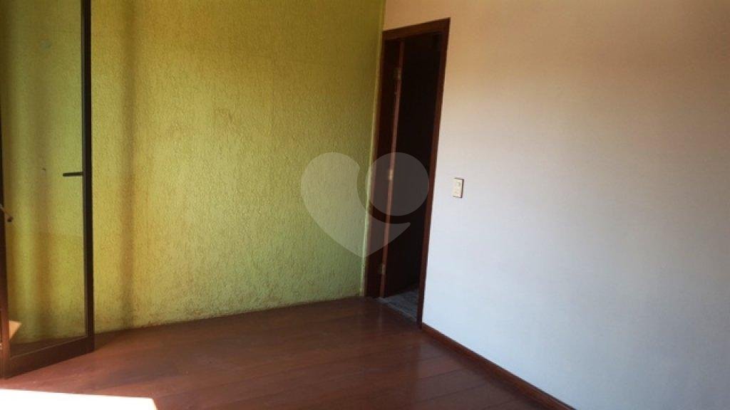 Sobrado à venda com 3 quartos, 210m² - Foto 20