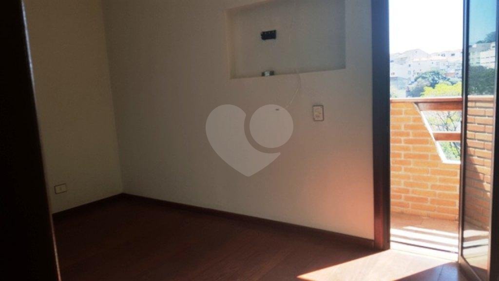 Sobrado à venda com 3 quartos, 210m² - Foto 26