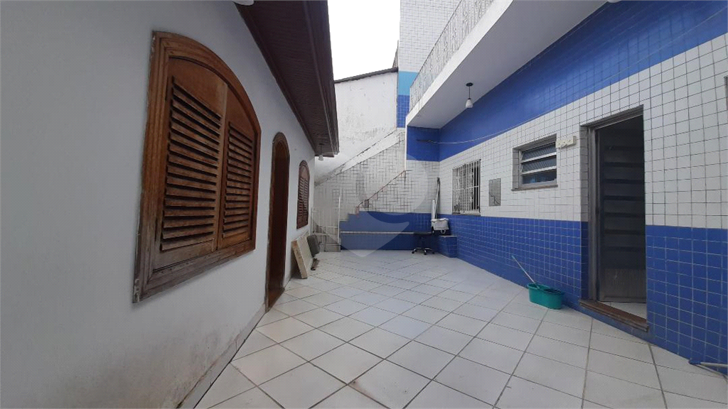 Casa à venda com 3 quartos, 280m² - Foto 13