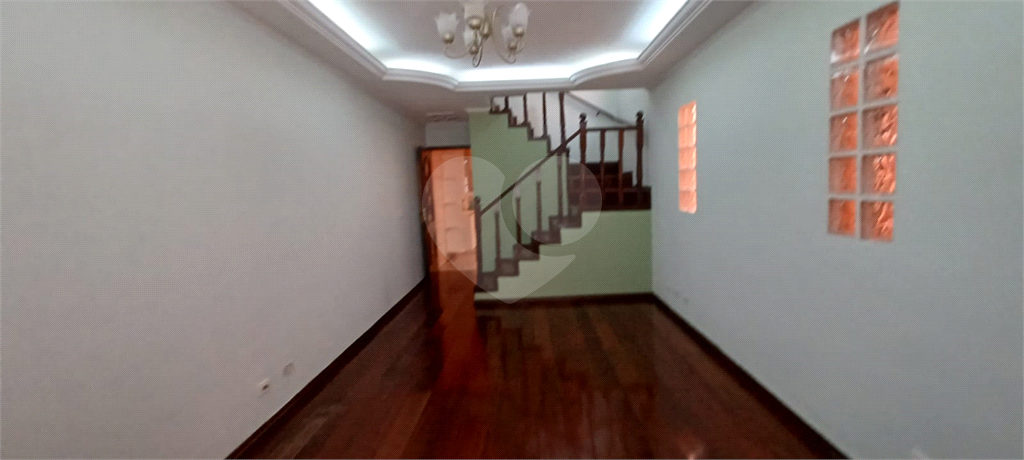 Sobrado à venda com 3 quartos, 220m² - Foto 10