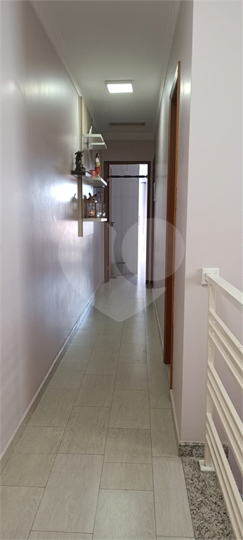 Sobrado Aconchegante com 3 Quartos e Espaço Gourmet em ótima localização