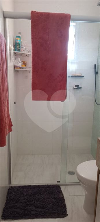 Sobrado Aconchegante com 3 Quartos e Espaço Gourmet em ótima localização