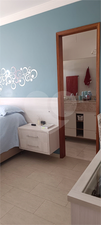 Sobrado Aconchegante com 3 Quartos e Espaço Gourmet em ótima localização
