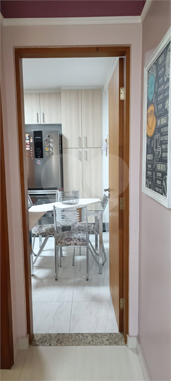 Sobrado Aconchegante com 3 Quartos e Espaço Gourmet em ótima localização