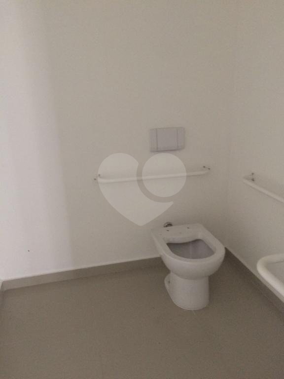 SALAS em ALPHAVILLE CENTRO INDUSTRIAL E EMPRESARIAL/ALPHAVI