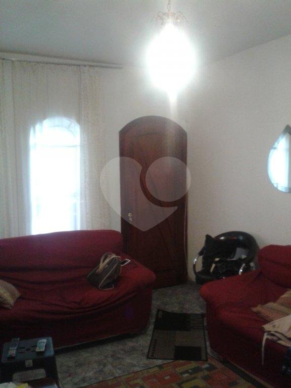 SOBRADO A VENDA NO JARDIM TREMEMBÉ - 2 DORMITÓRIOS, DEPENDÊNCIA DE EMPREGADA E 1 VAGA DE GARAGEM