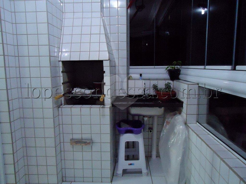 Apto Praia aviação aceita permuta por Casa  em  Guarulhos ou São Paulo (zona norte)