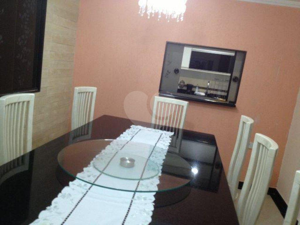 Sobrado à venda com 3 quartos, 300m² - Foto 17