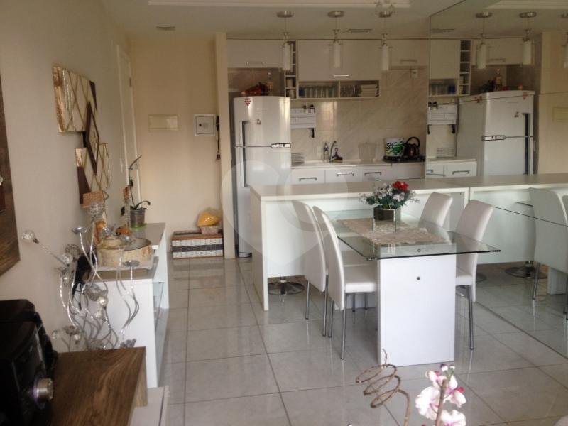 Apartamento à venda com 3 quartos, 62m² - Foto 2