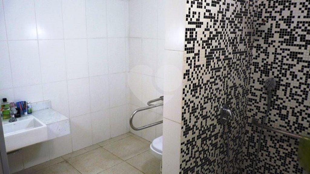 Sobrado à venda com 4 quartos, 500m² - Foto 36