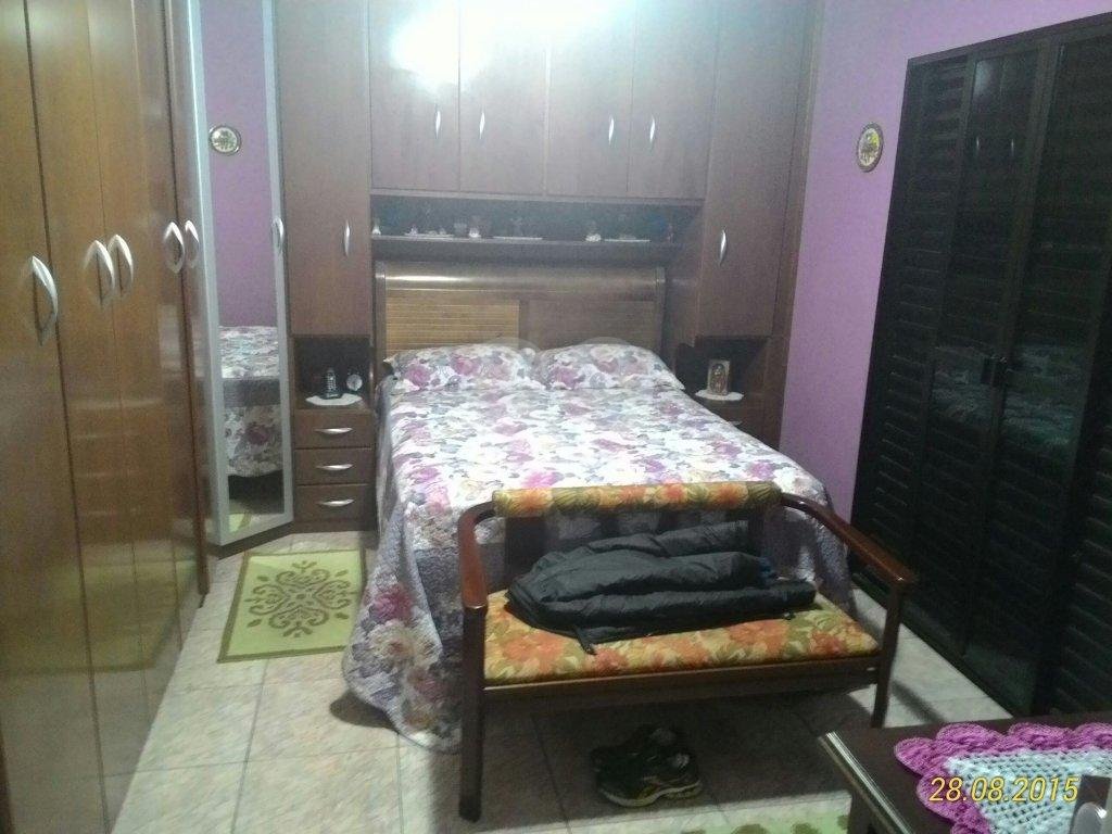 SOBRADO A VENDA NA VILA BRASILÂNDIA - 3 DORMS (1 SUÍTE), CHURRASQUEIRA E 3 VAGAS DE GARAGEM