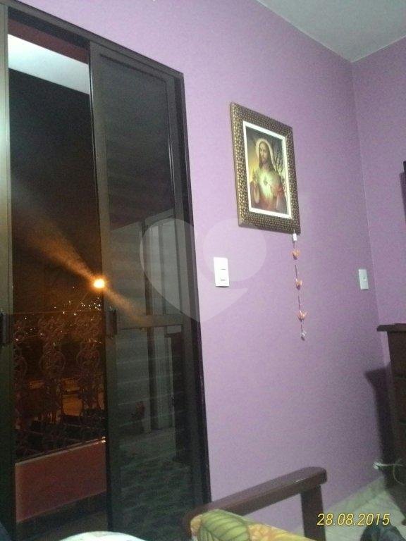 SOBRADO A VENDA NA VILA BRASILÂNDIA - 3 DORMS (1 SUÍTE), CHURRASQUEIRA E 3 VAGAS DE GARAGEM