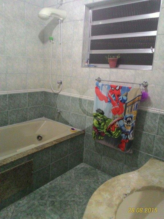 SOBRADO A VENDA NA VILA BRASILÂNDIA - 3 DORMS (1 SUÍTE), CHURRASQUEIRA E 3 VAGAS DE GARAGEM