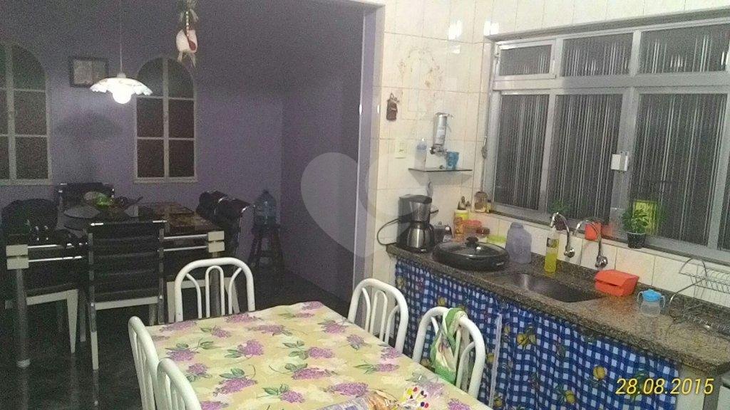 SOBRADO A VENDA NA VILA BRASILÂNDIA - 3 DORMS (1 SUÍTE), CHURRASQUEIRA E 3 VAGAS DE GARAGEM