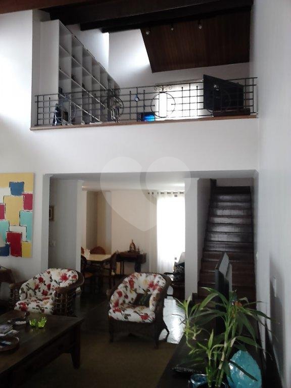SOBRADO em JARDIM FRANCA