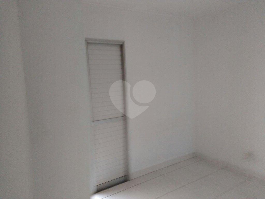 Apartamento à venda com 1 quarto, 42m² - Foto 11