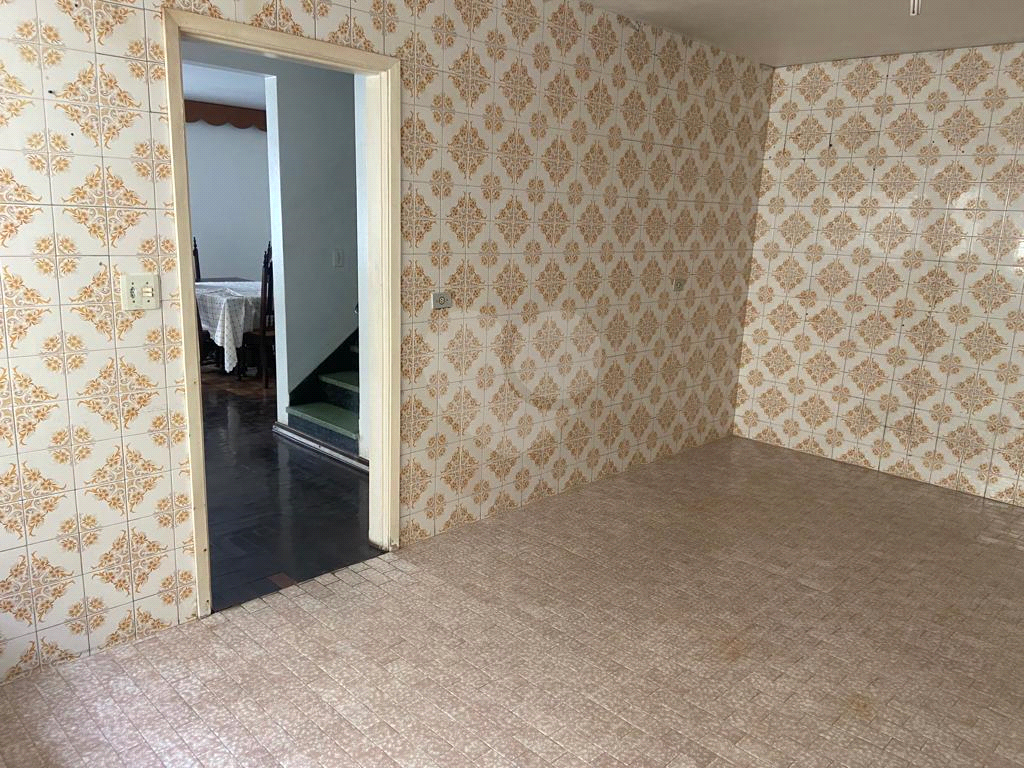 Sobrado à venda com 3 quartos, 300m² - Foto 25