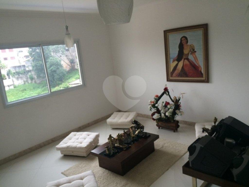 Sobrado Jardim França | 4 Suítes | 450m² | Espaço Gourmet | Lazer Completo