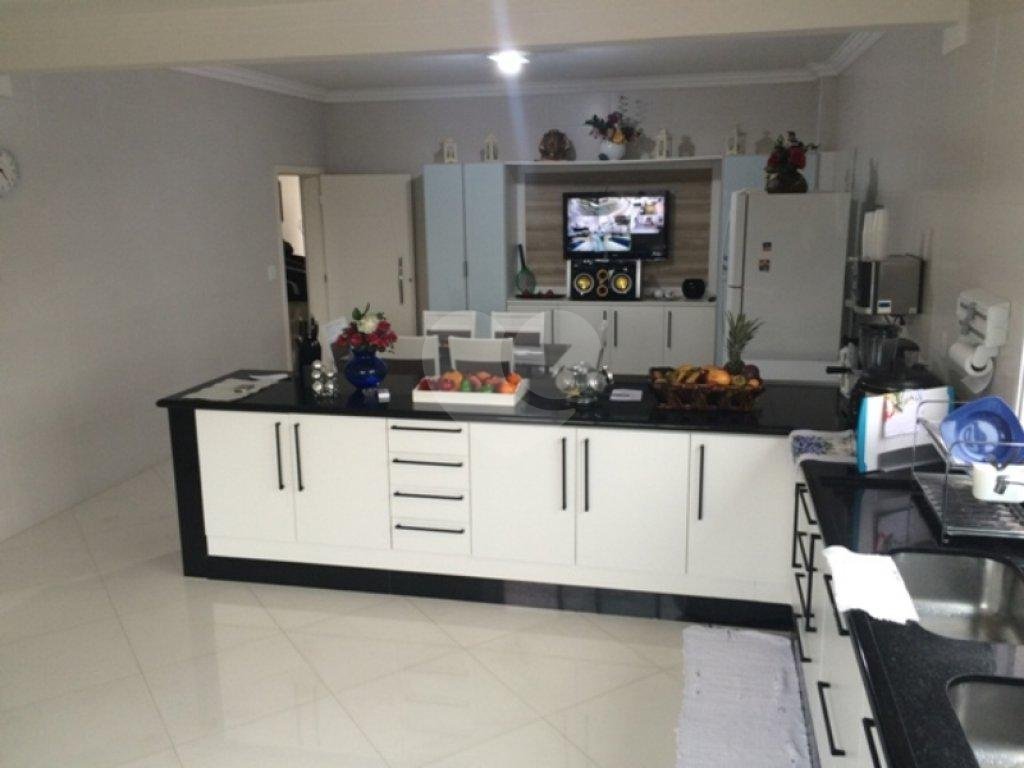 Sobrado Jardim França | 4 Suítes | 450m² | Espaço Gourmet | Lazer Completo