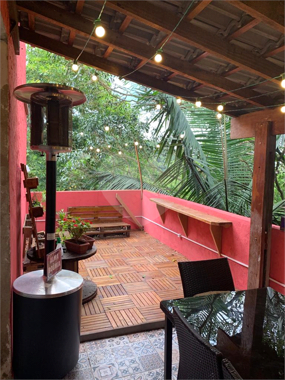CASA em VILA IRMÃOS ARNONI